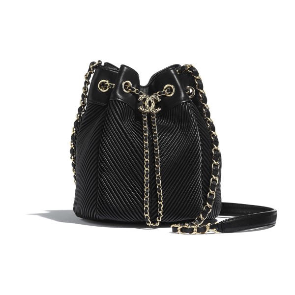 شنط شانيل الباكيت الـ Drawstring Bag